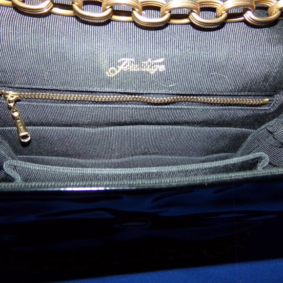 Prestige mod 1960’s black patent leather shoulder bag purse chunky gold chain - Picture 9 of 16